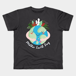 Cute Mother Earth Day Earth Day Celebration Kids T-Shirt